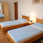 Apartman Castel