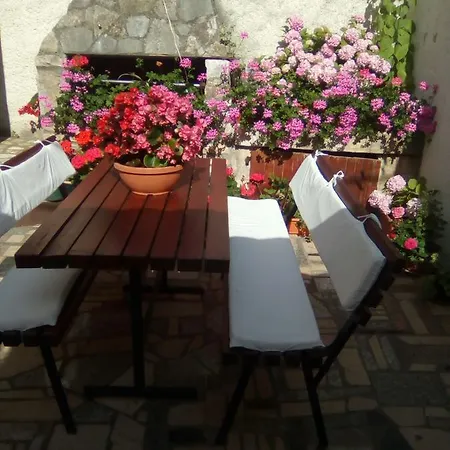 Apartman Castel
