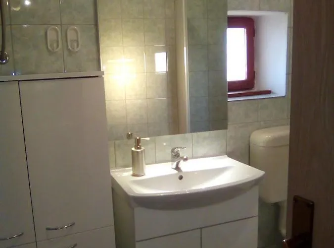 아파트 Castel 발